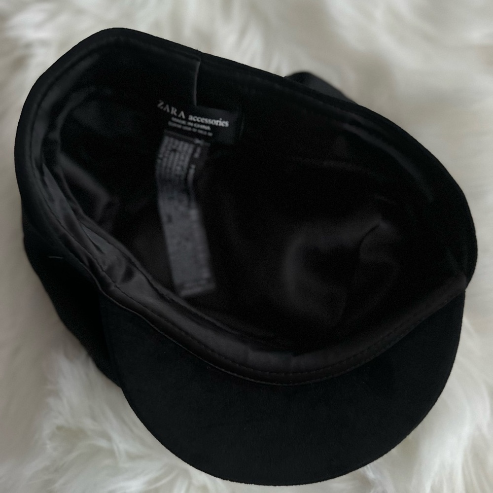 Zara Black Velvet News Boy Cap - Picture 8 of 9